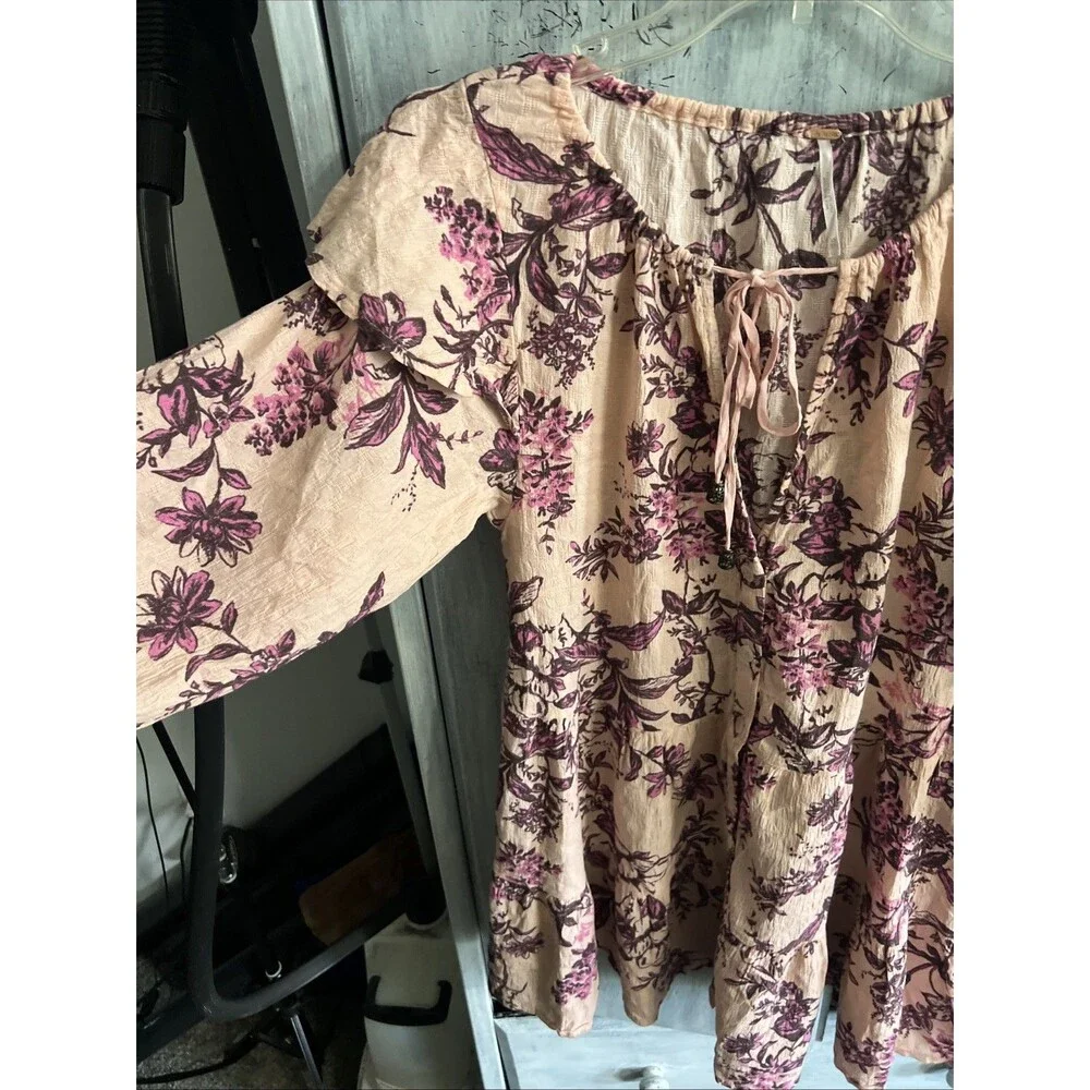 Free people floral tunic size extra small BoHo cottage core ruffled